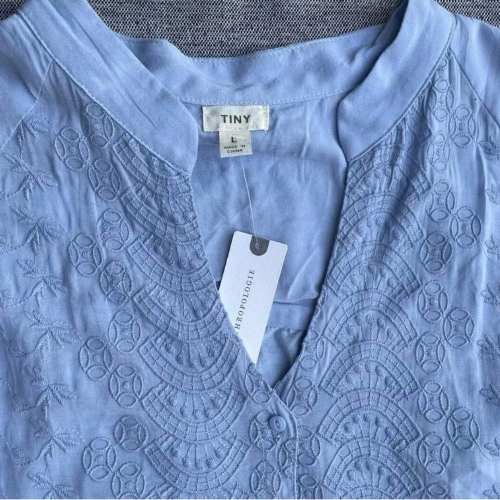 NWT Tiny Anthropologie Large Sky Blue Sleeveless Embroidered Button Front Top - Picture 6 of 12